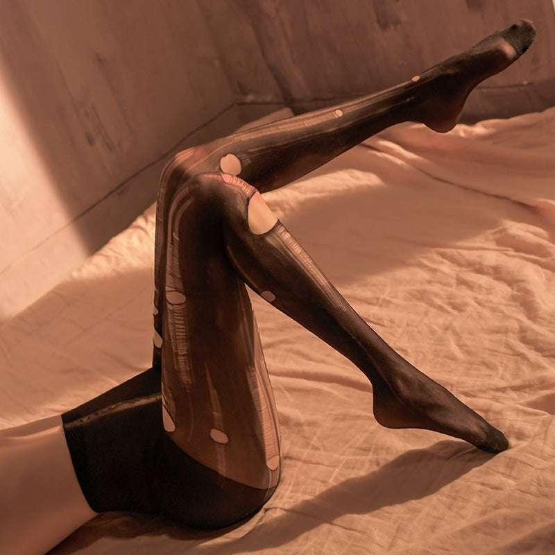 薄透狂野手撕连裤袜 - Jiumiluxe啾咪情趣