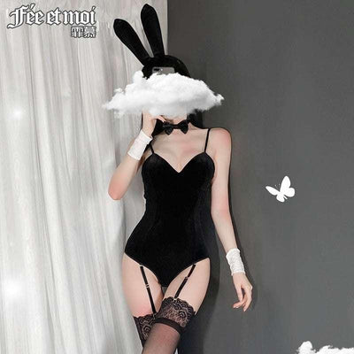 霏慕 金丝绒兔女郎连体衣 - Jiumiluxe啾咪情趣